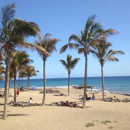 In Puerto Del Carmen Sleeps 5 Includes Swimming Pool 3 Villa Puerto del Carmen (Lanzarote)